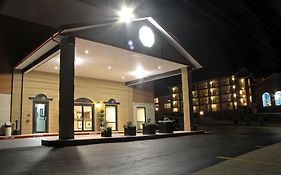 Grand View Inn & Suites